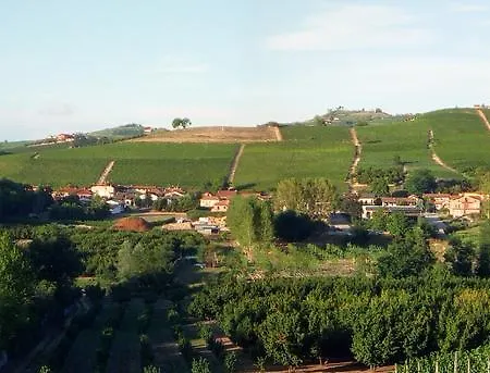 Country house Tenuta Calabiana Diano d'Alba